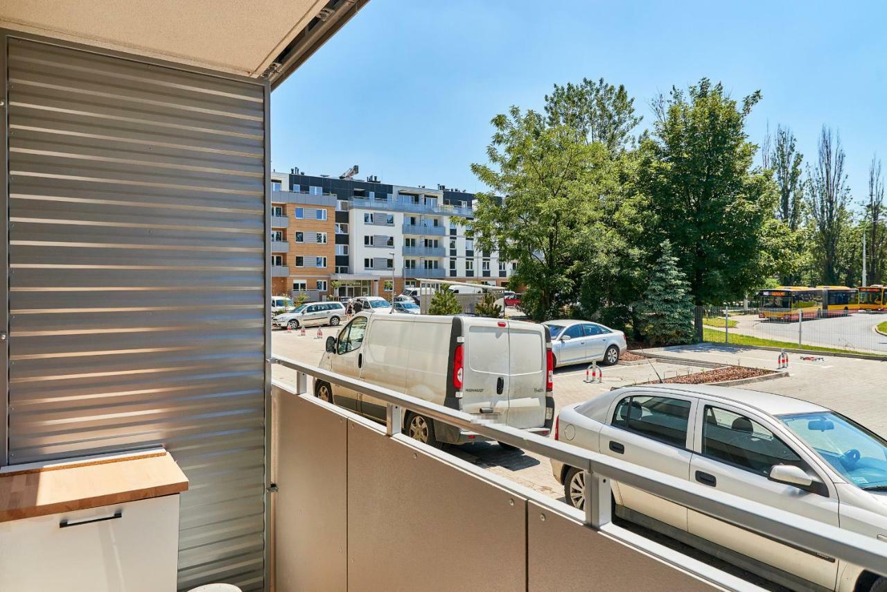 Vintage Apartment In New Estate With Parking - Krzyki Wroclaw By Noclegi Renters Exterior foto
