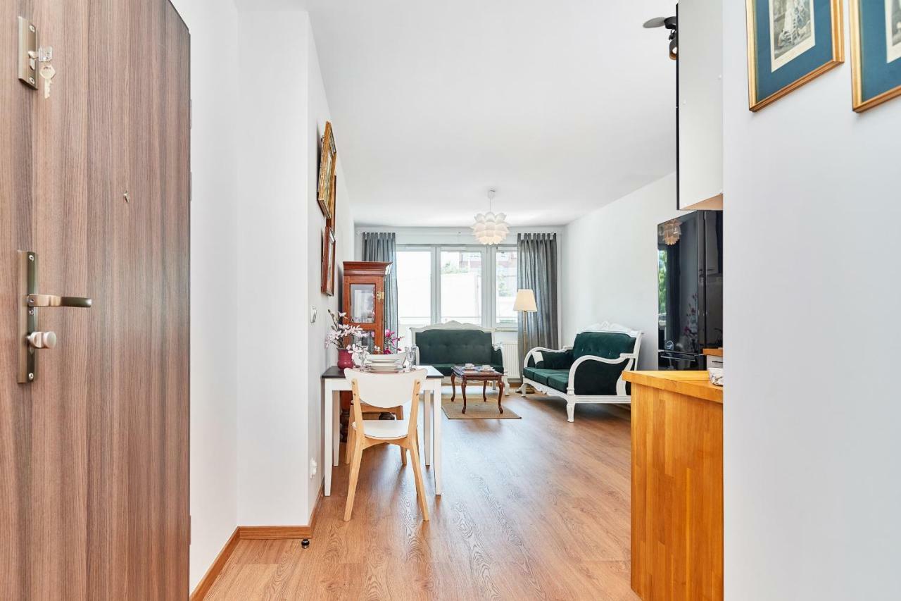 Vintage Apartment In New Estate With Parking - Krzyki Wroclaw By Noclegi Renters Exterior foto